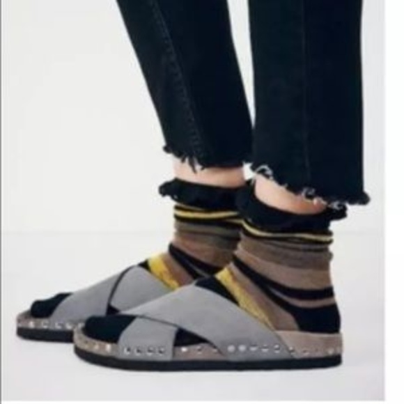Free People Shoes - Free People Gray Leather Beltway Slide Sandals